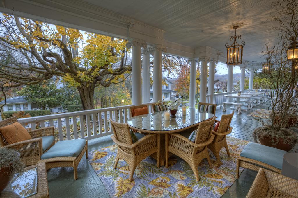 Bluefield Inn, A Select Registry Propery Extérieur photo